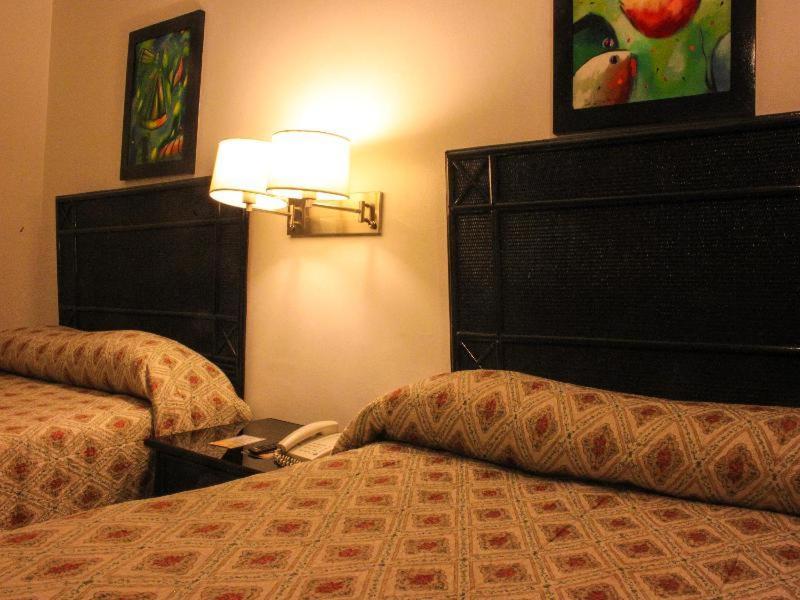 Napolitano Hotel Santo Domingo Ruang foto